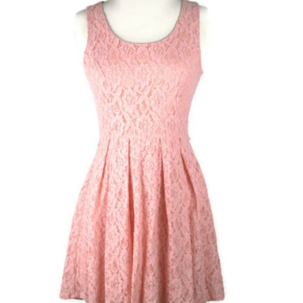 Janette Fashion Lace Sleeveless